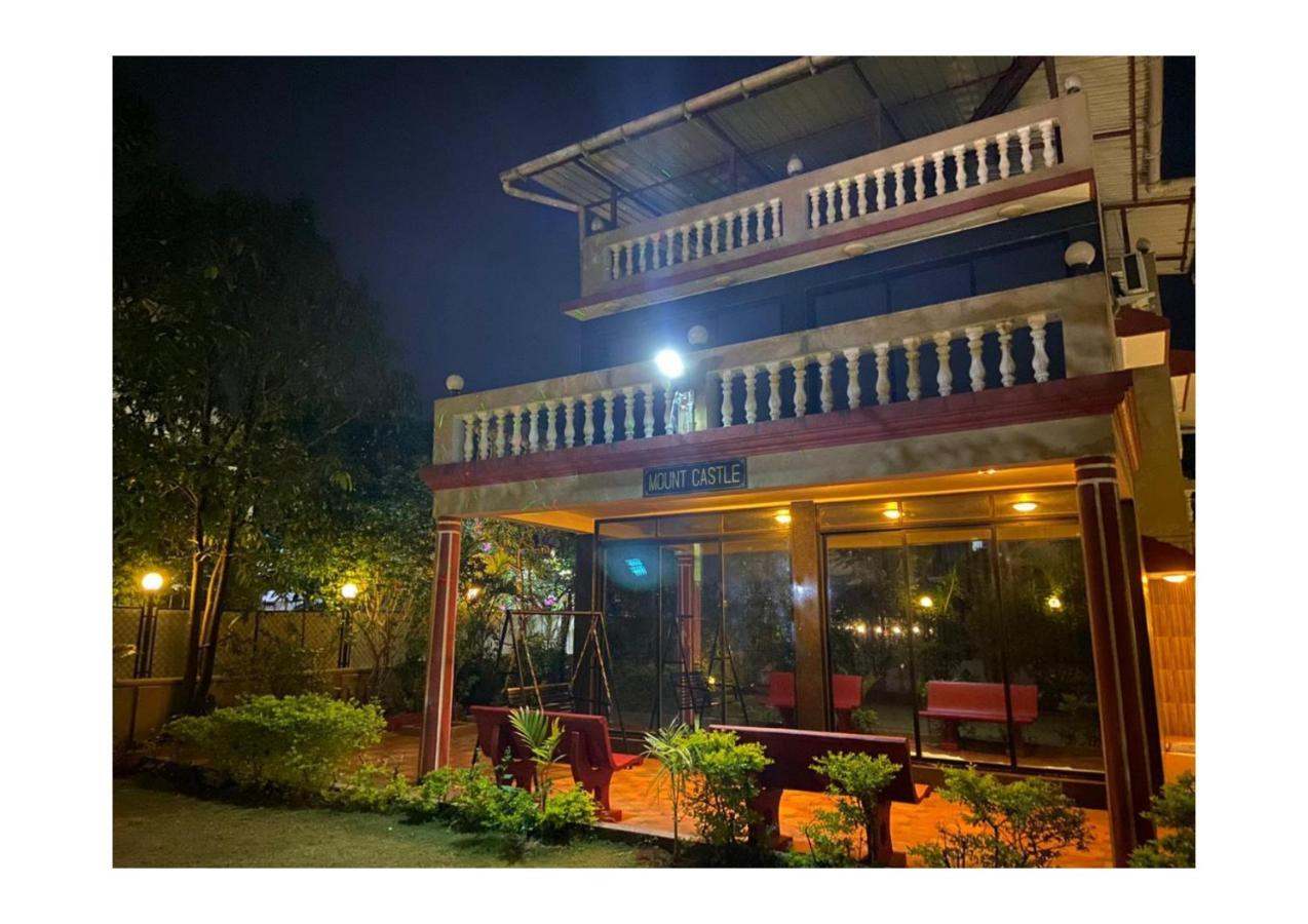 ロナバラ Mount Castle 5Bhkヴィラ エクステリア 写真